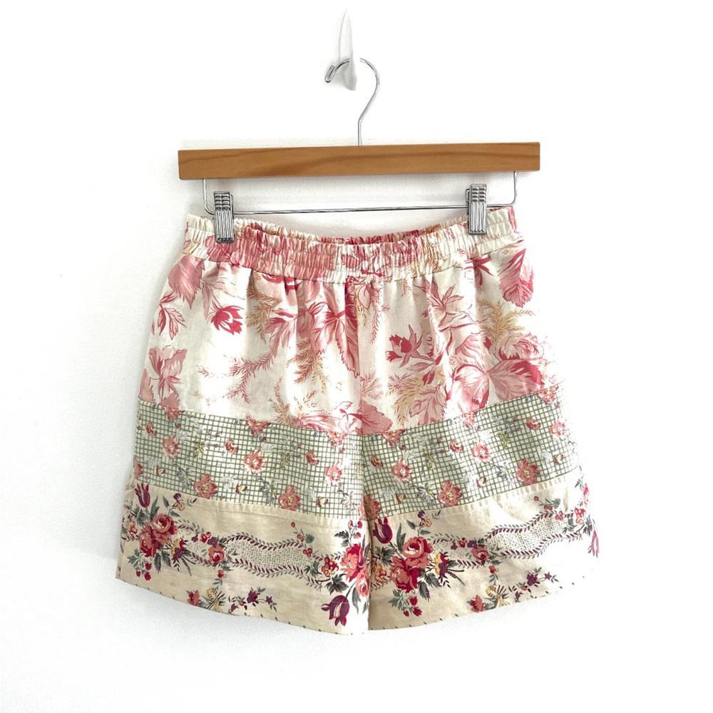 Patchwork Floral Elastic-Waist Women’s Shorts - Pink Cream
